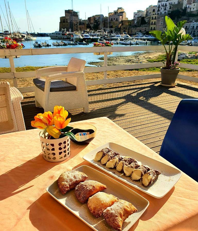 Hotel Cala Marina Castellammare del Golfo Eksteriør billede